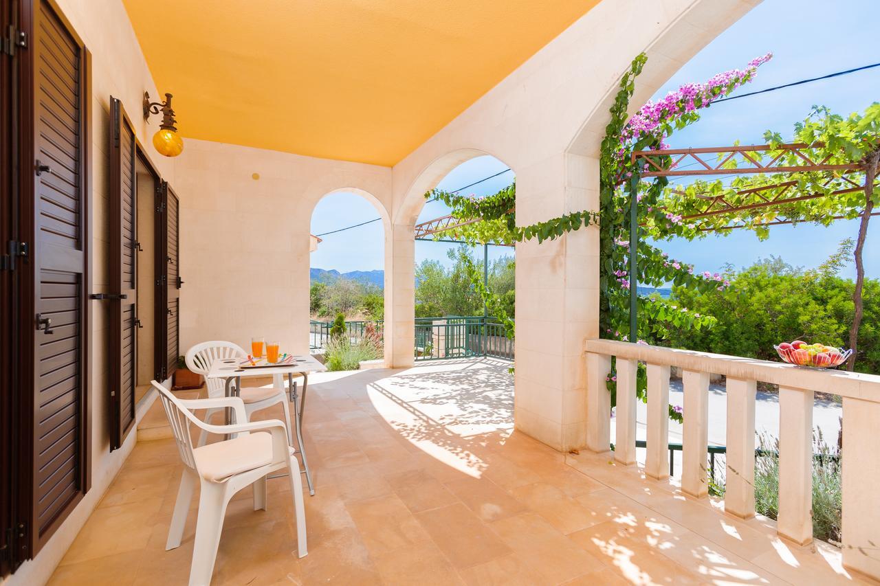 Villa Rosa Kaštela Eksteriør bilde